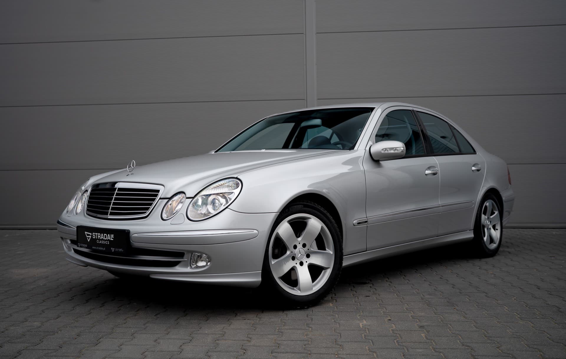 Mercedes-Benz E 500 W211, widok 1