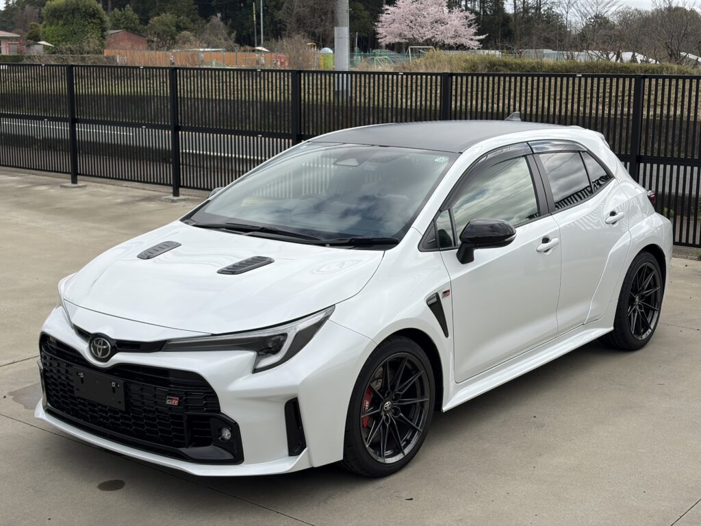 Toyota GR Corolla 2024 RZ 4WD Pearl White Manual – 461 miles only